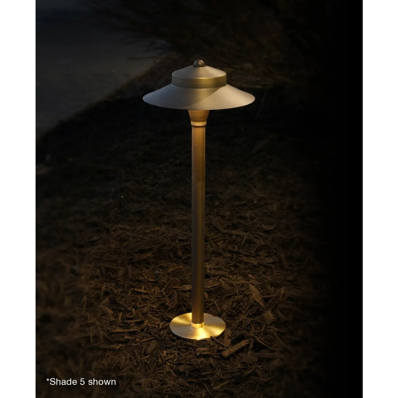 9 Series Pro Classic White LED Path Light - Shade 1