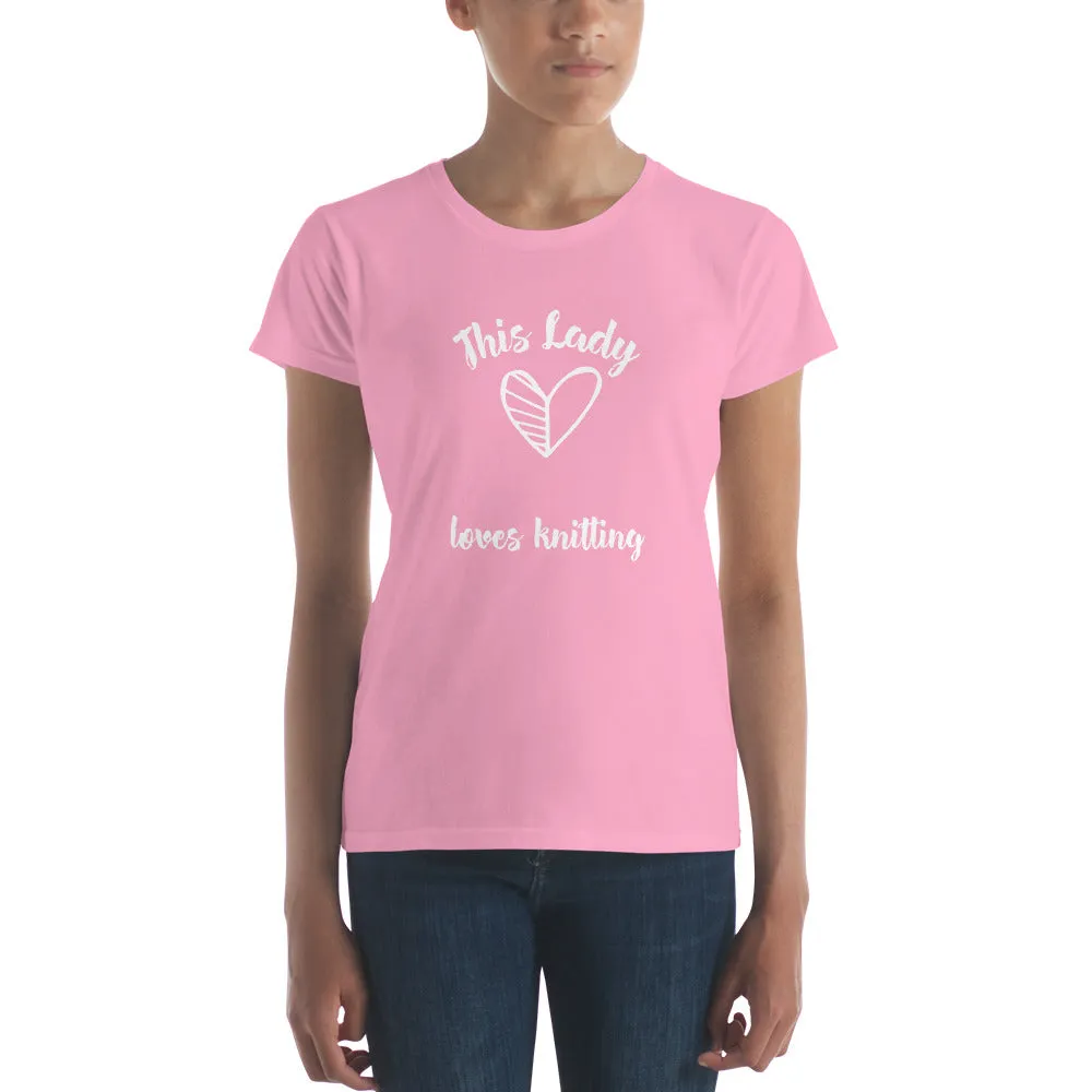 This Lady Loves Knitting (t-shirt, classic fit)