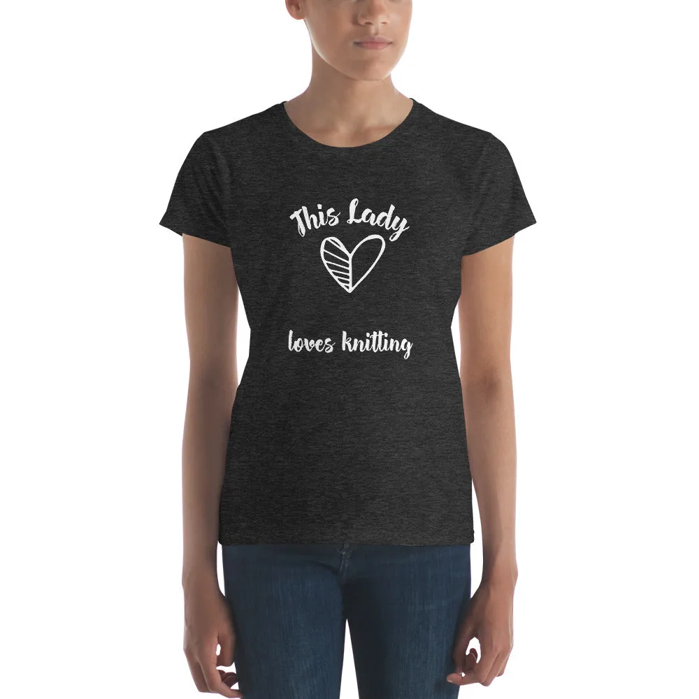 This Lady Loves Knitting (t-shirt, classic fit)