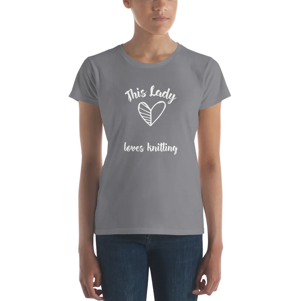 This Lady Loves Knitting (t-shirt, classic fit)